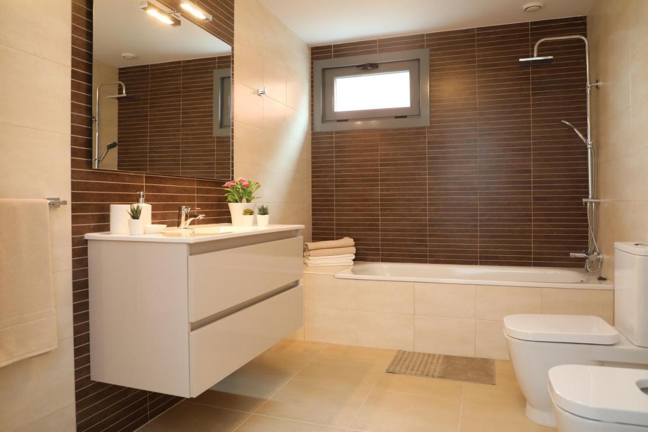 Chalet Vacacional Salnes Sur Con Piscina Cambados Buitenkant foto